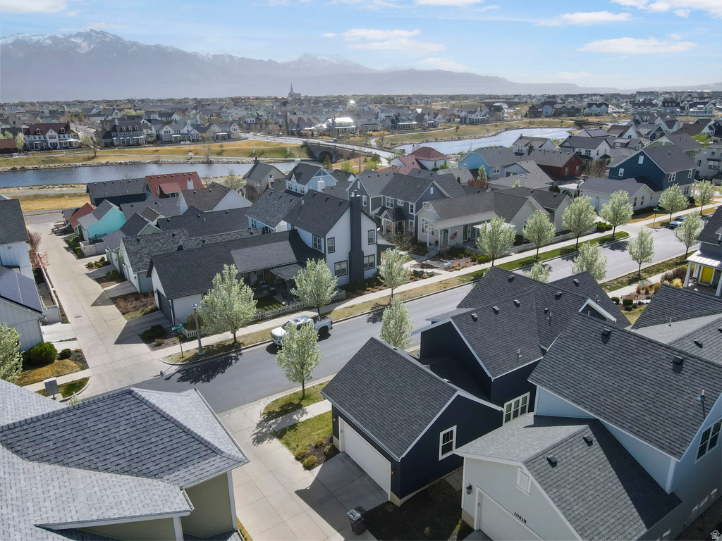 10622 S BEACH COMBER WAY South Jordan, UT 84009