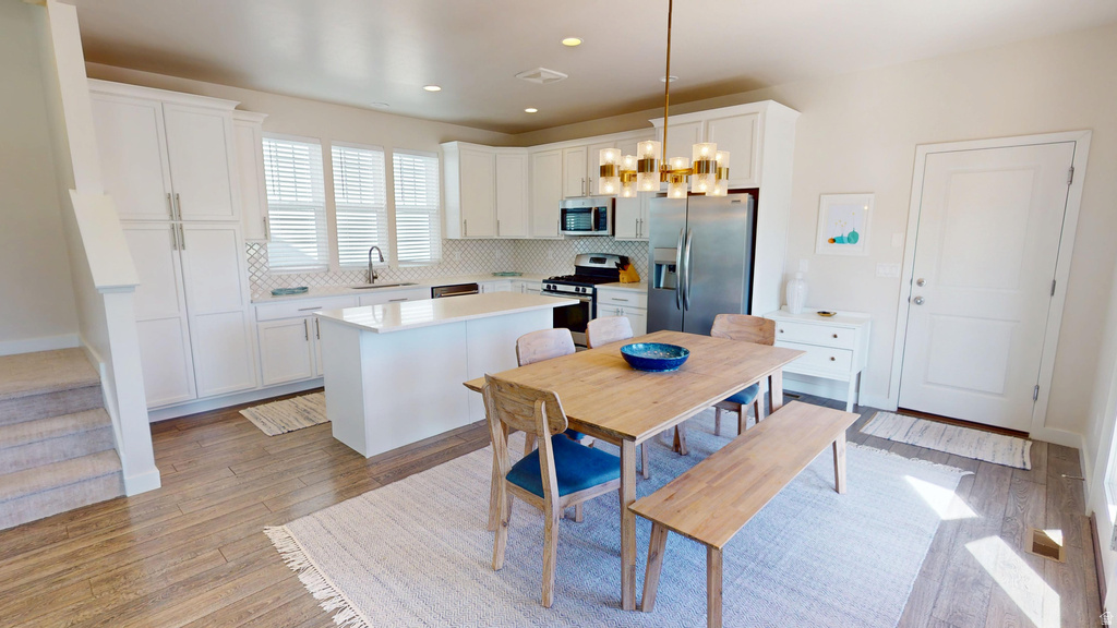 10622 S BEACH COMBER WAY South Jordan, UT 84009