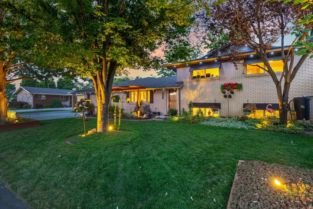 5883 S HOMESTEAD CT Murray, UT 84107