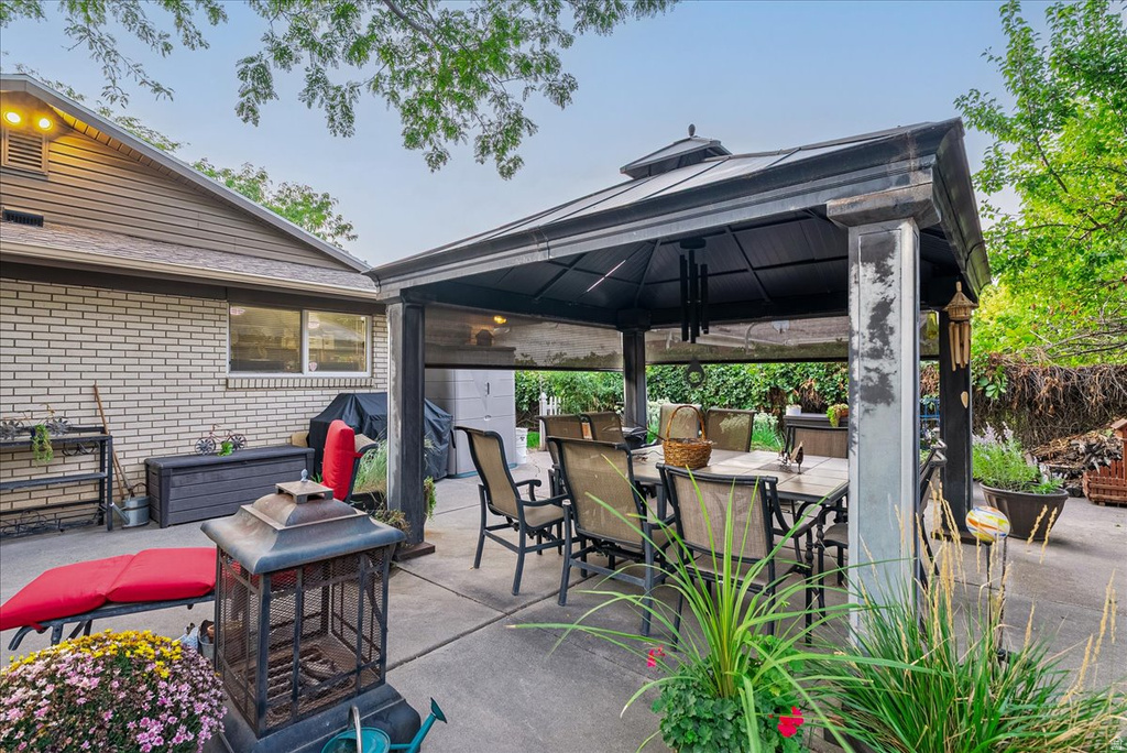 5883 S HOMESTEAD CT Murray, UT 84107