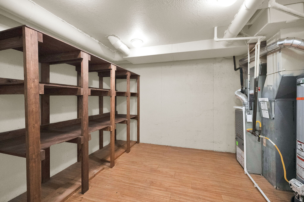 1445 W SILVERCREEK DR Layton, UT 84041