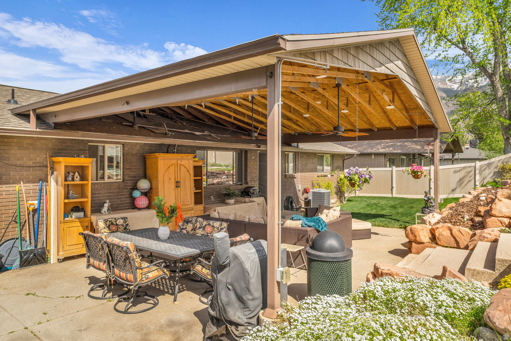 2774 E WILLOW WICK DR Sandy, UT 84093