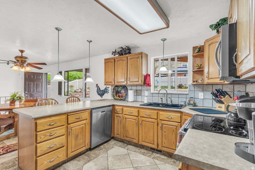 2774 E WILLOW WICK DR Sandy, UT 84093