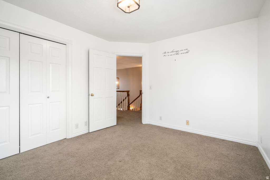 63 W 1750 N Centerville, UT 84014