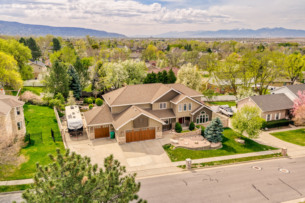 63 W 1750 N Centerville, UT 84014