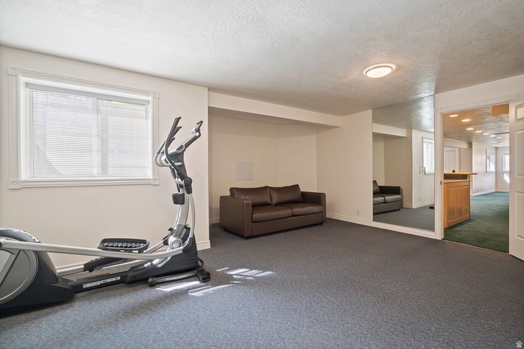 63 W 1750 N Centerville, UT 84014