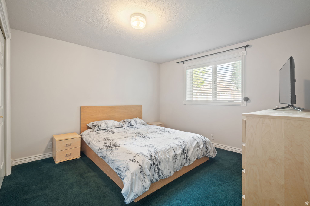 63 W 1750 N Centerville, UT 84014