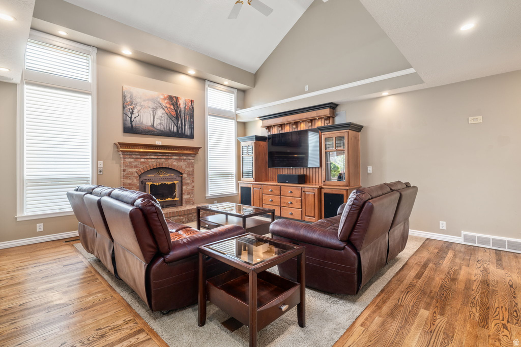 63 W 1750 N Centerville, UT 84014