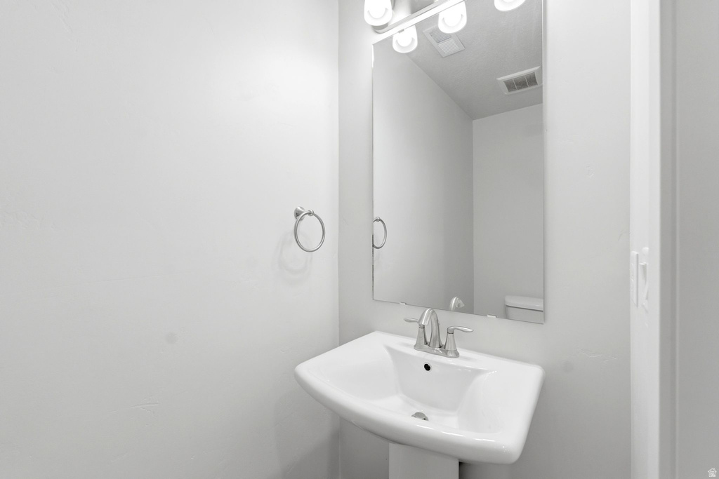 455 S 1580 E Hyrum, UT 84319