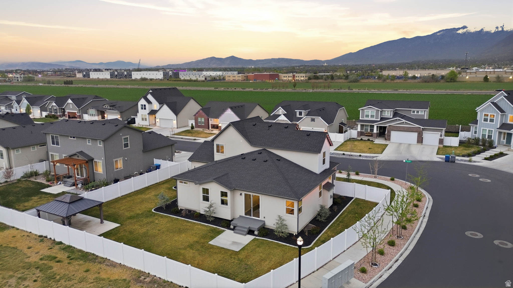 1383 W WATSON LN Lindon, UT 84042