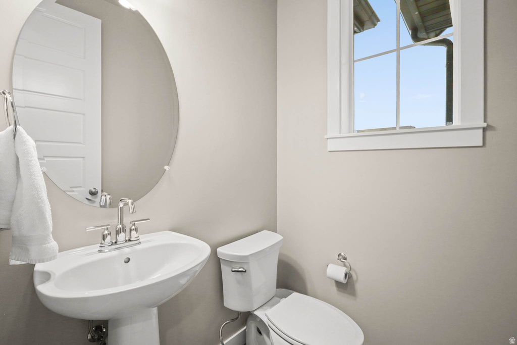 1383 W WATSON LN Lindon, UT 84042