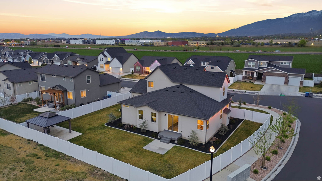 1383 W WATSON LN Lindon, UT 84042