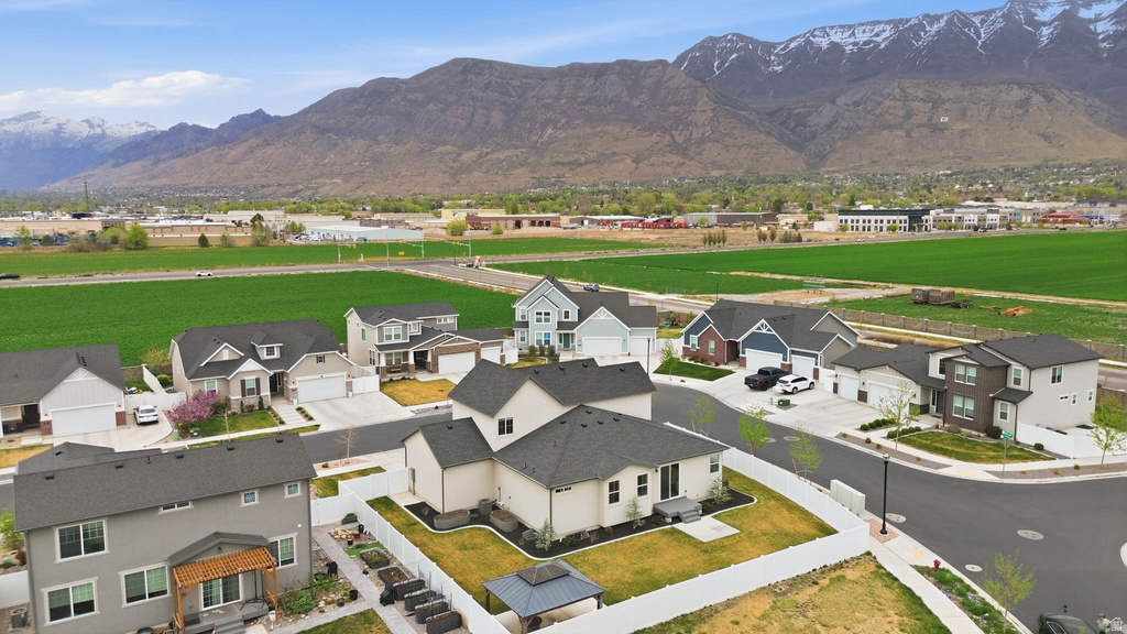 1383 W WATSON LN Lindon, UT 84042