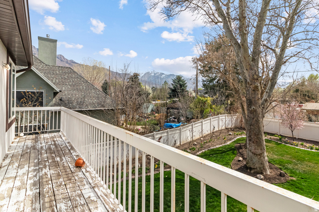 1938 E VINTAGE WOODS CT Holladay, UT 84117