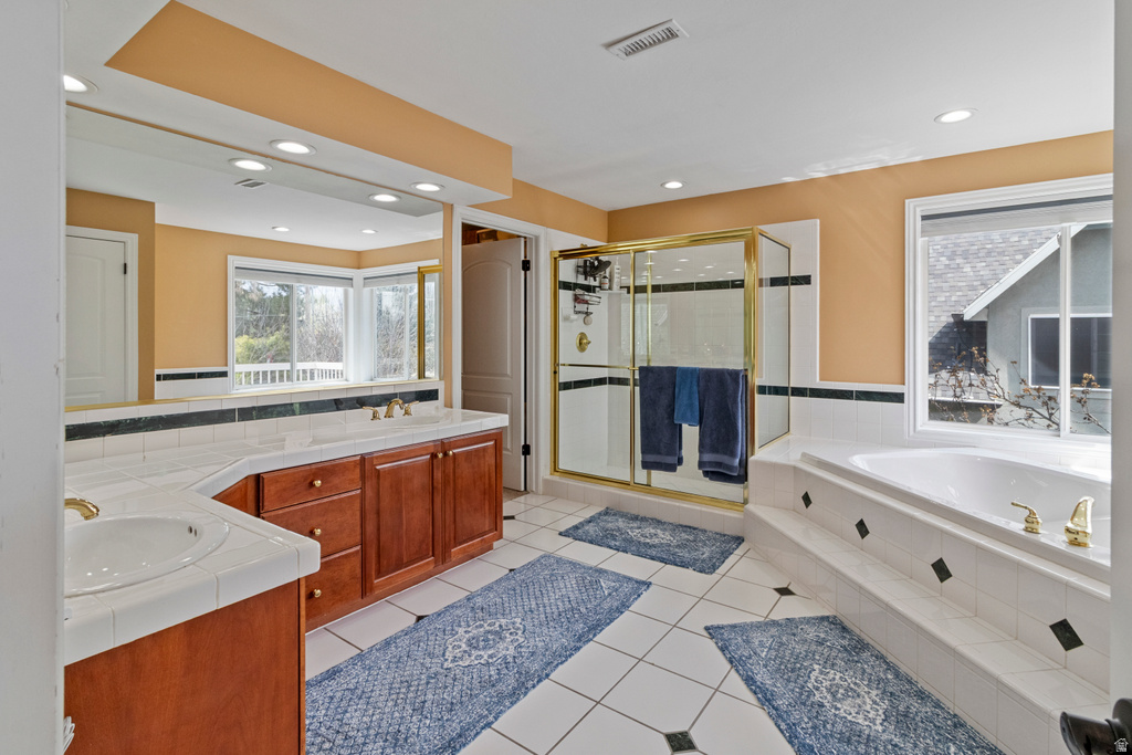 1938 E VINTAGE WOODS CT Holladay, UT 84117