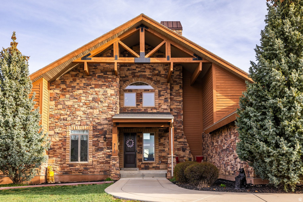 3710 N FOOTHILL LN Eden, UT 84310