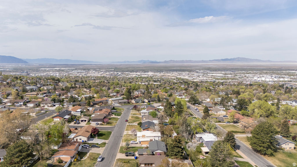 11 E BONNEVILLE DR Bountiful, UT 84010