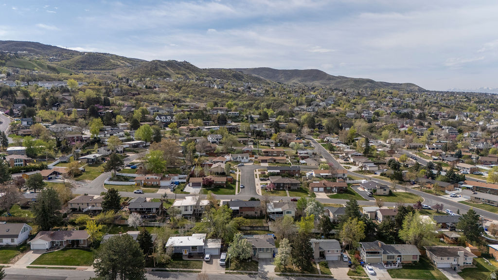 11 E BONNEVILLE DR Bountiful, UT 84010