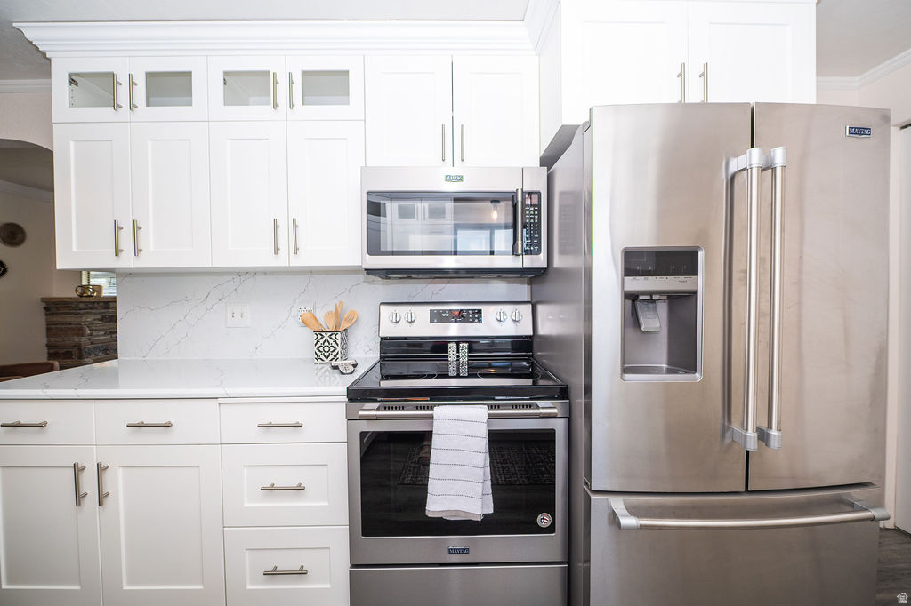 11 E BONNEVILLE DR Bountiful, UT 84010