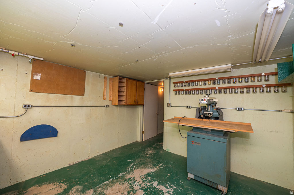 11 E BONNEVILLE DR Bountiful, UT 84010