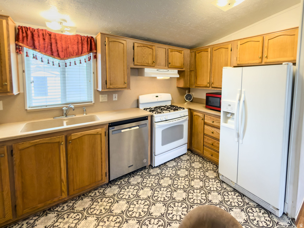 1963 E 1700 S Price, UT 84501