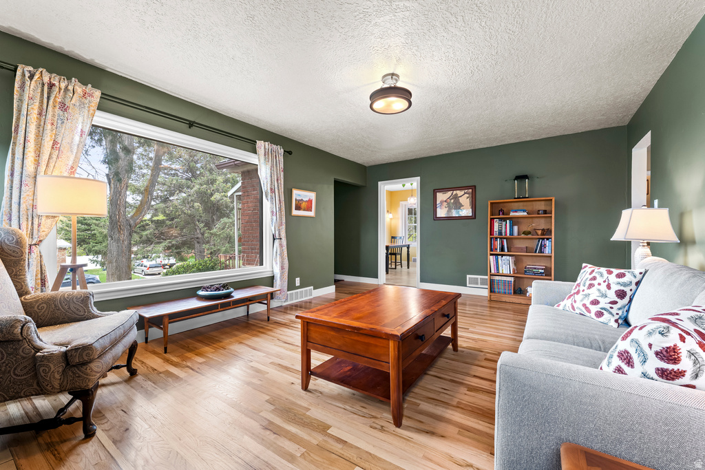 2132 PIERCE AVE Ogden, UT 84401