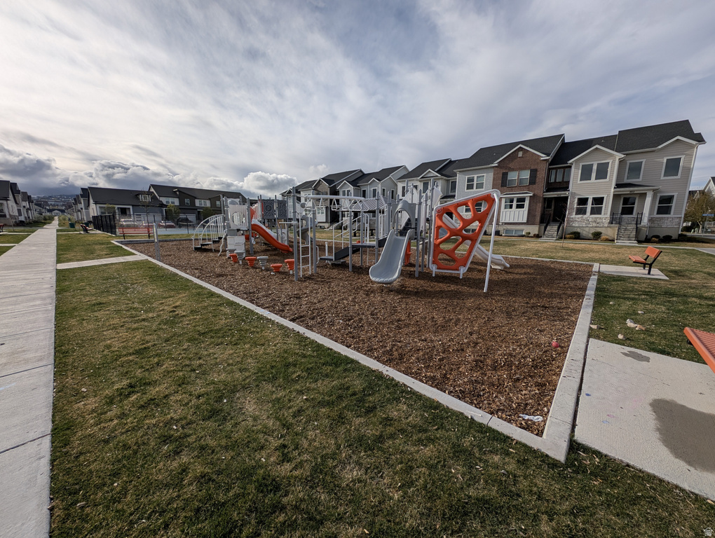 4076 W 1530 N #203 Lehi, UT 84048