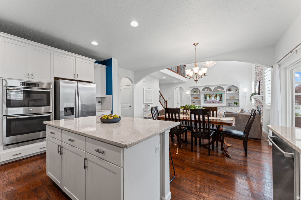 3877 W BUMPER CROP CIR Riverton, UT 84065