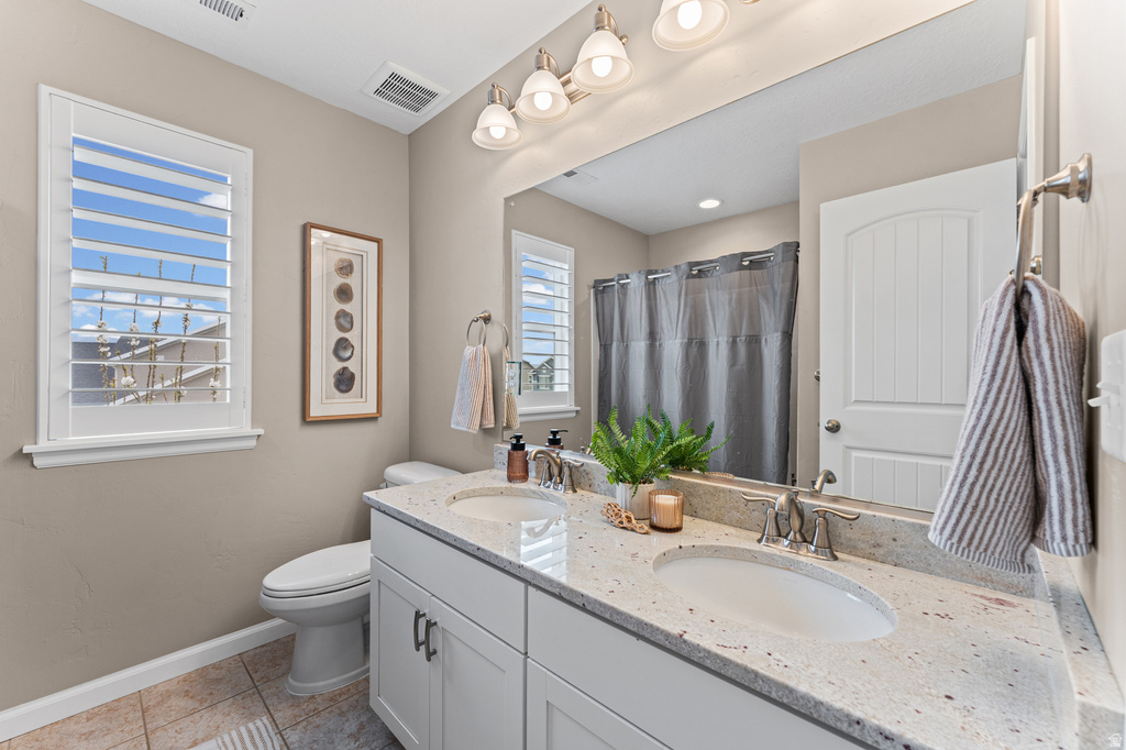 3877 W BUMPER CROP CIR Riverton, UT 84065