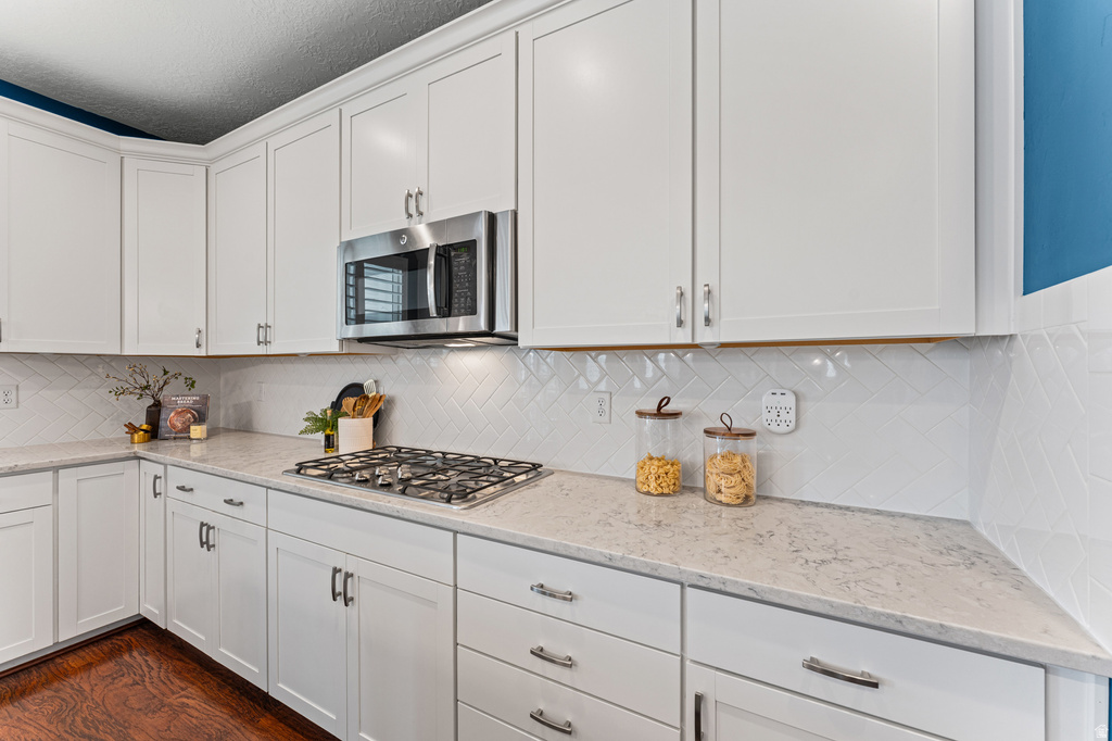 3877 W BUMPER CROP CIR Riverton, UT 84065