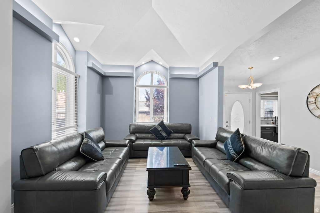 1522 E AMBLEWOOD LN Millcreek, UT 84124