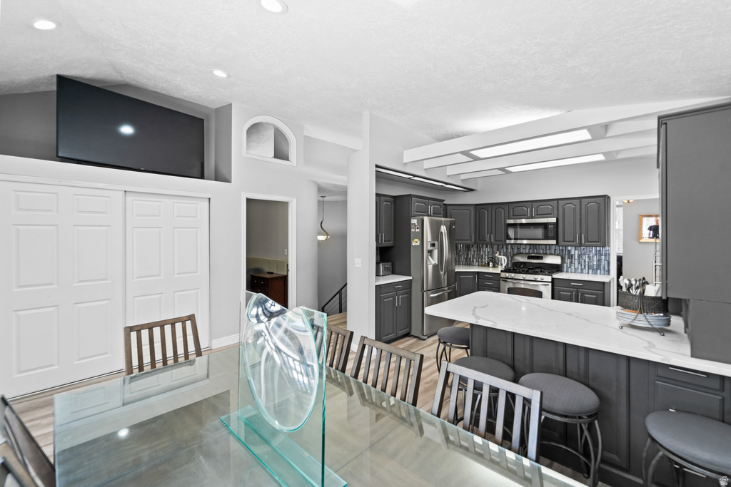 1522 E AMBLEWOOD LN Millcreek, UT 84124