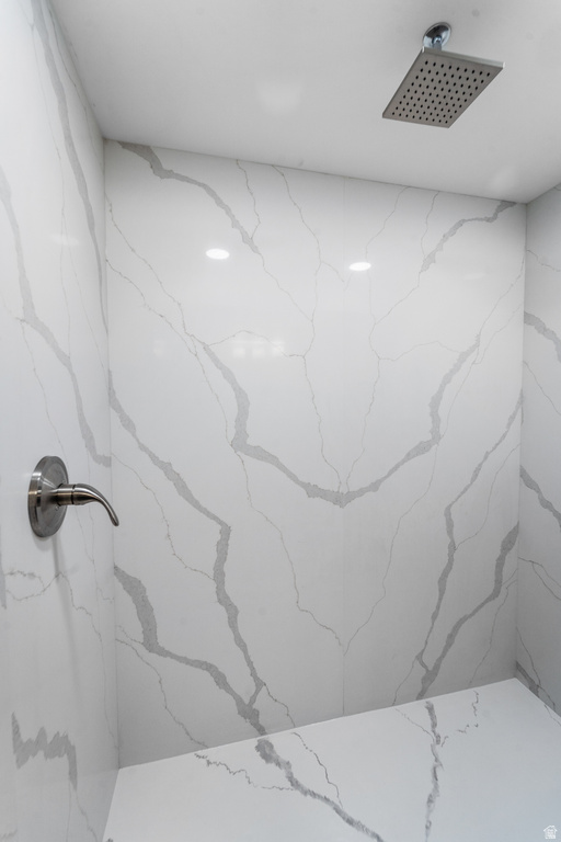 1522 E AMBLEWOOD LN Millcreek, UT 84124