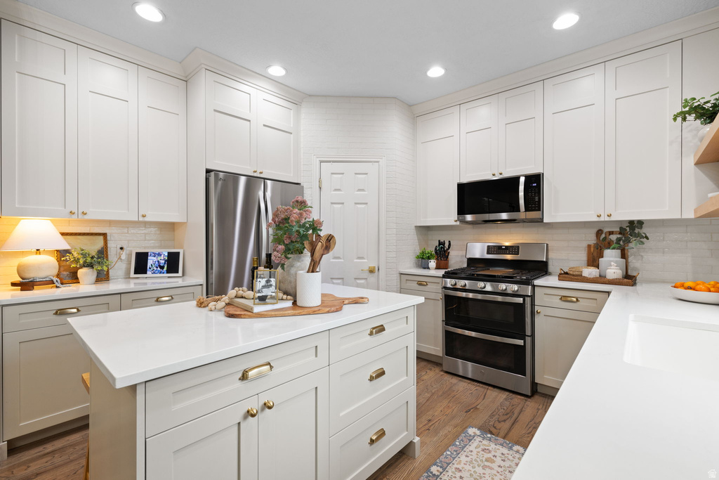 9877 N OXFORD CT Highland, UT 84003