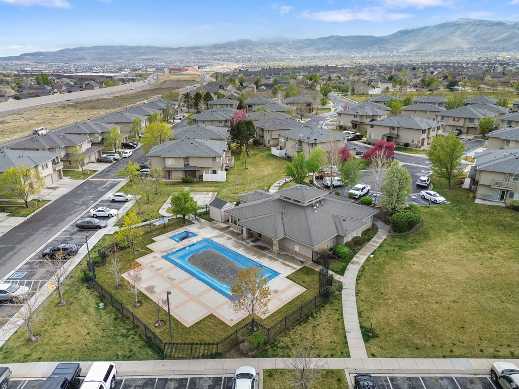4892 W ASPEN SPRINGS DR Riverton, UT 84096