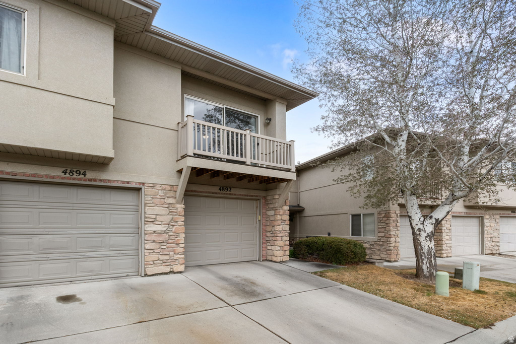 4892 W ASPEN SPRINGS DR Riverton, UT 84096