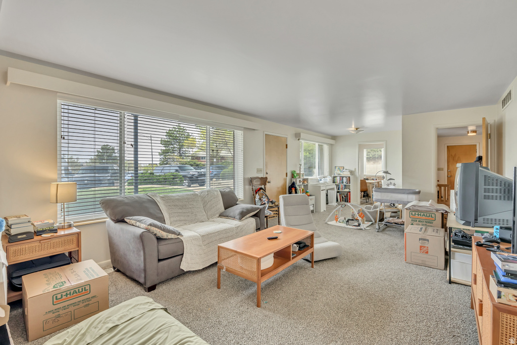 1501 S FOOTHILL DR Salt Lake City, UT 84101