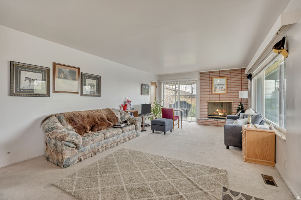 1501 S FOOTHILL DR Salt Lake City, UT 84101