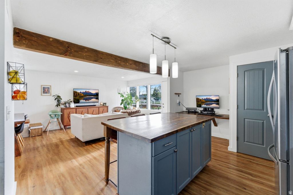 8523 S 1430 E Sandy, UT 84093