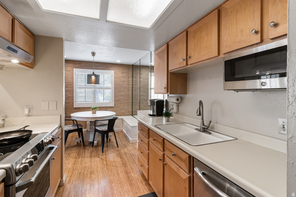 1498 E FOXBORO DR #1 Salt Lake City, UT 84106