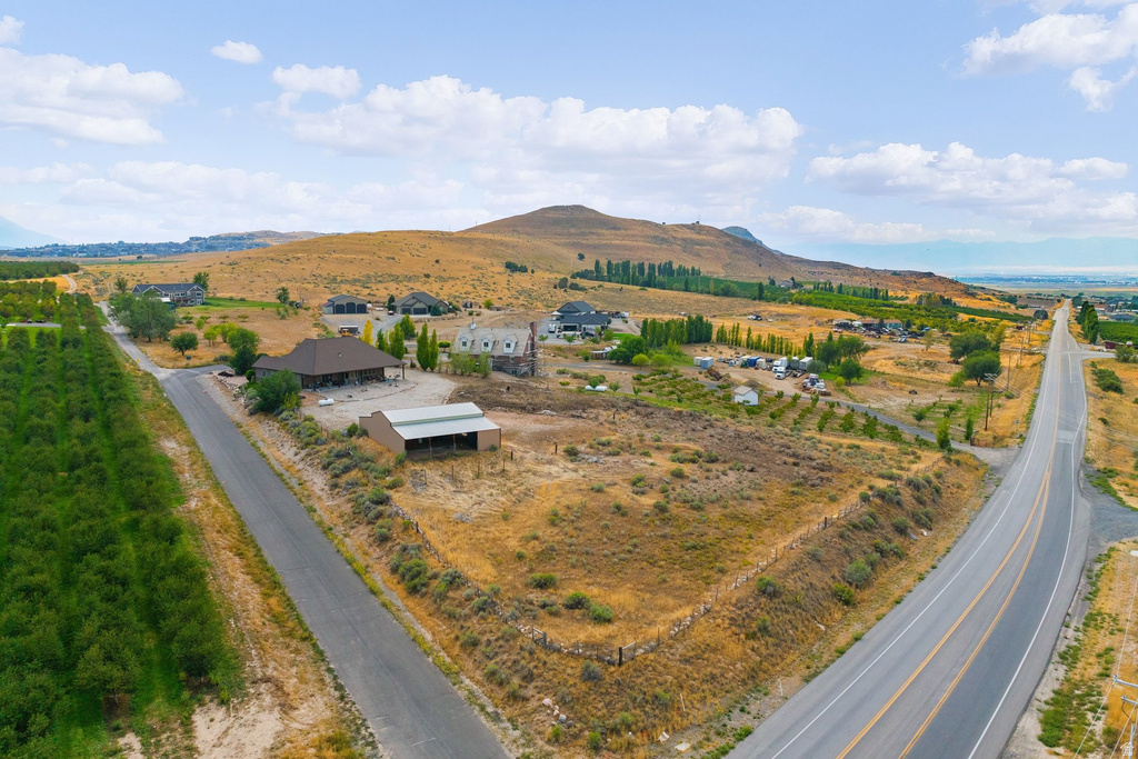 975 E 715 S Genola, UT 84655