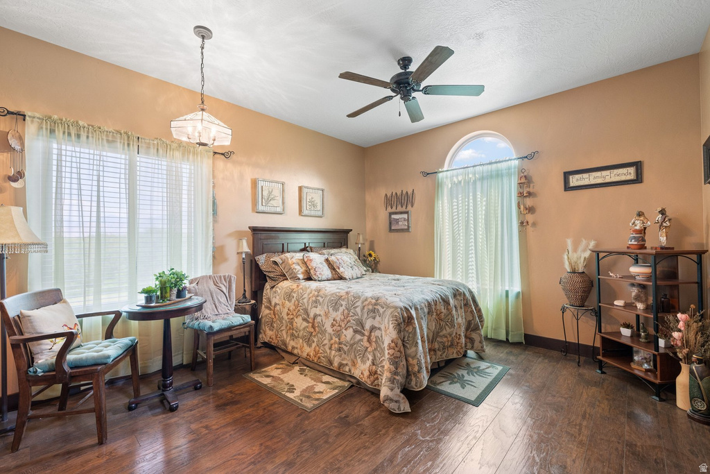 975 E 715 S Genola, UT 84655