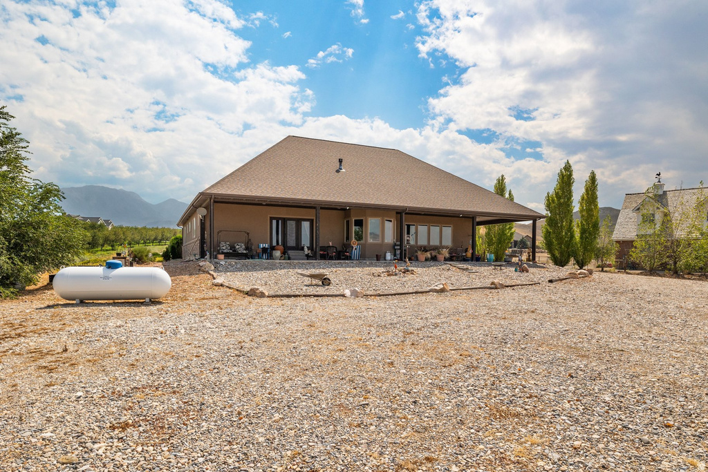 975 E 715 S Genola, UT 84655