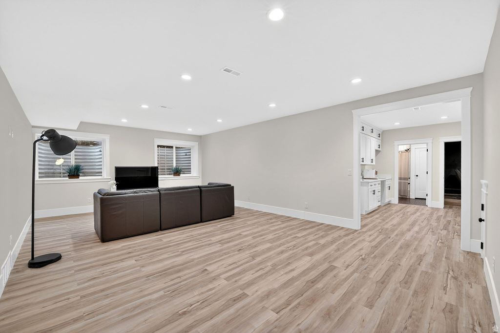 11524 S SILVER POND DR South Jordan, UT 84009