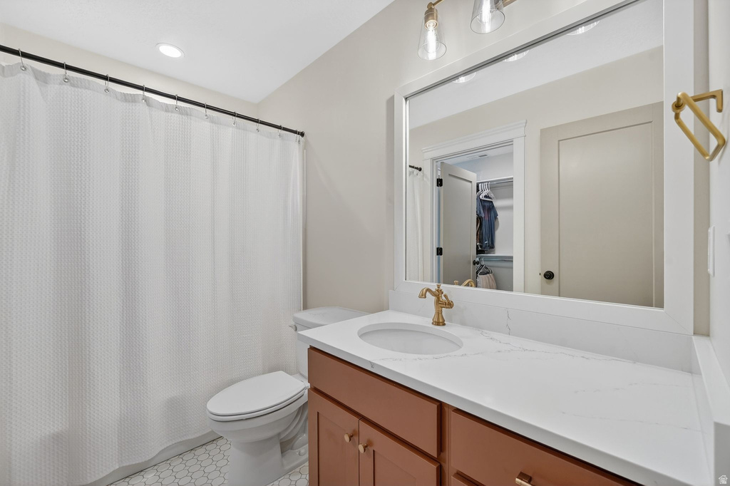 11524 S SILVER POND DR South Jordan, UT 84009