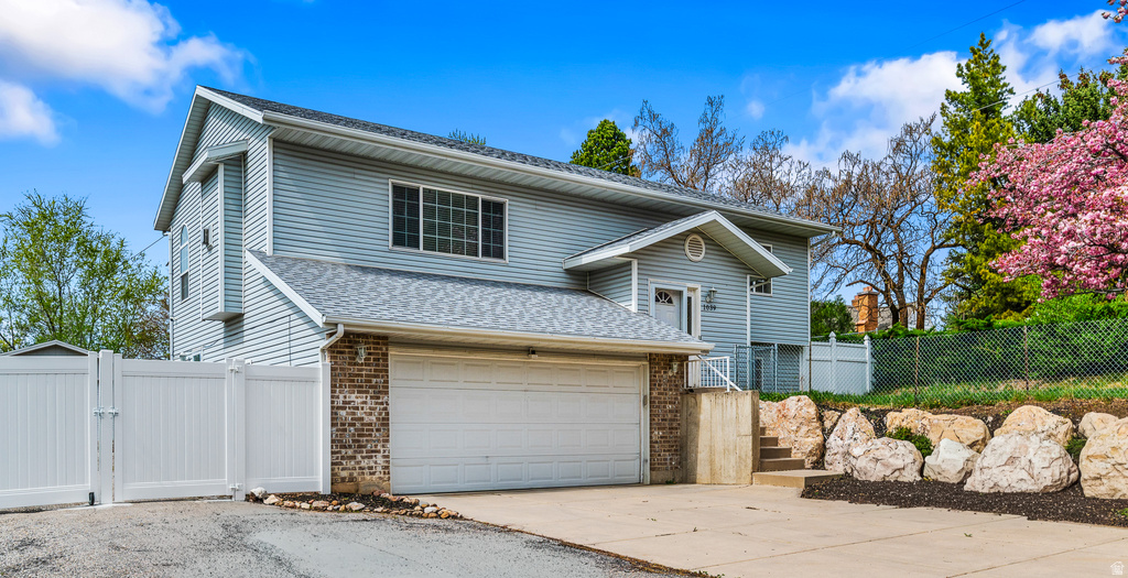 1039 MOUNTAIN RD Ogden, UT 84404