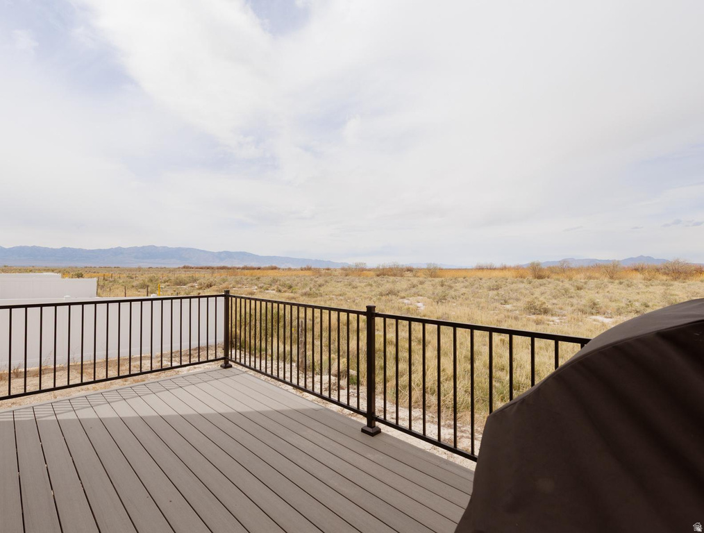 540 W LEFTY LN Stansbury Park, UT 84074
