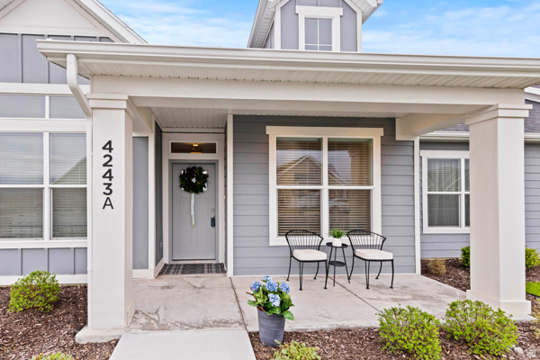 4243 W 3800 S #A West Haven, UT 84401