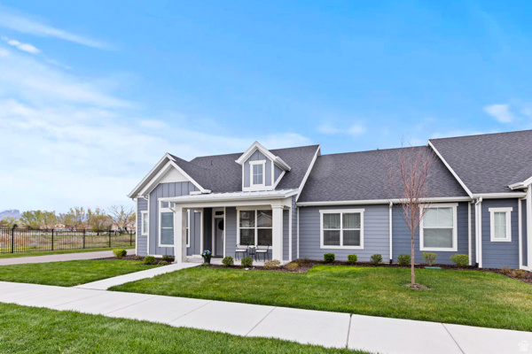 4243 W 3800 S #A West Haven, UT 84401