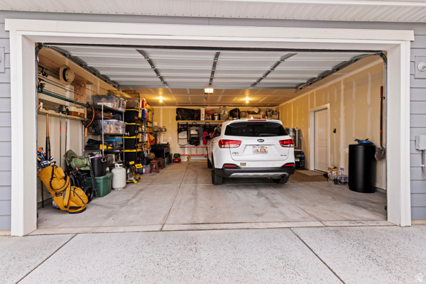 4243 W 3800 S #A West Haven, UT 84401